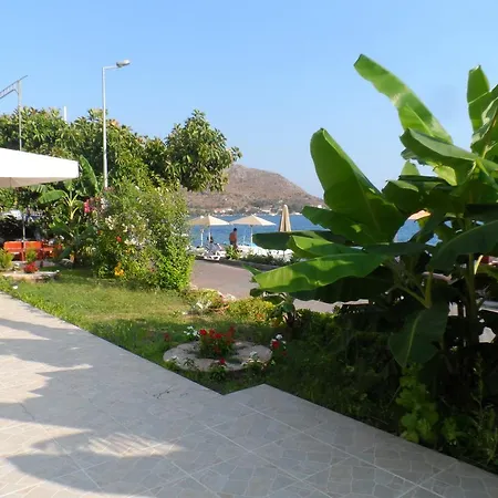 ホテル Dinc ボズブルン