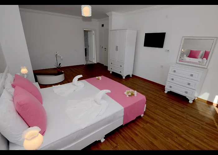 Отель Dinc Бозбурун