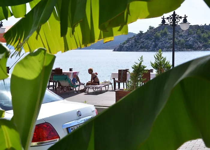 Dinc Бозбурун